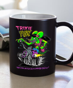 trixe fink Mug